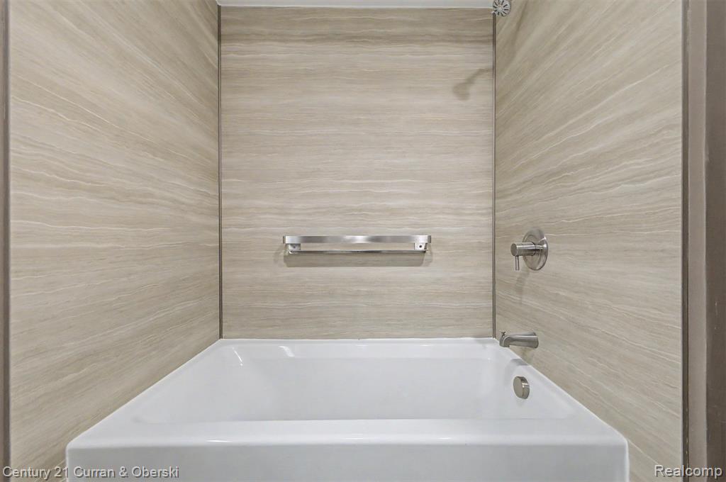 9952 Park Avenue, Allen Park, MI 48101 — Photo 20