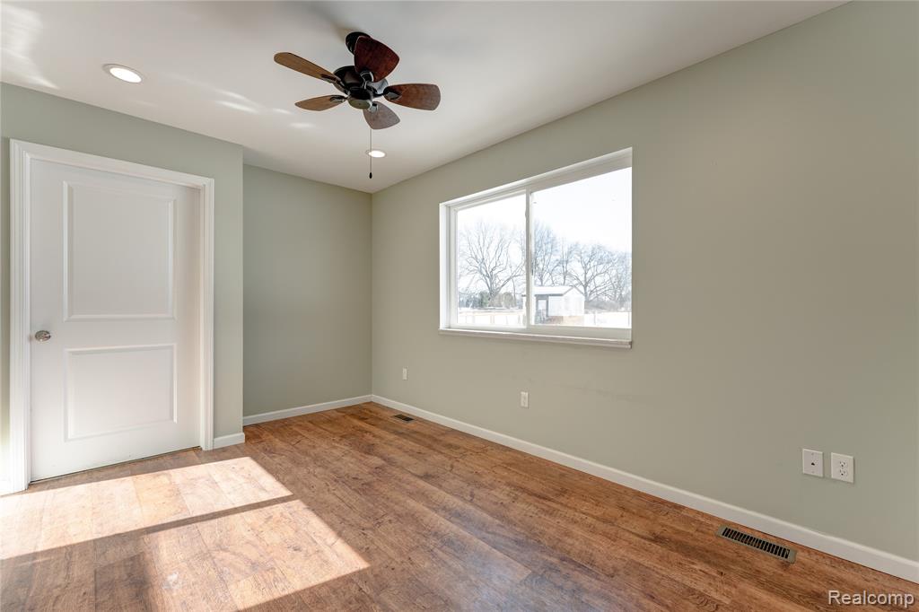 2193 Hummer Lake Road, Ortonville, MI 48462 — Photo 10