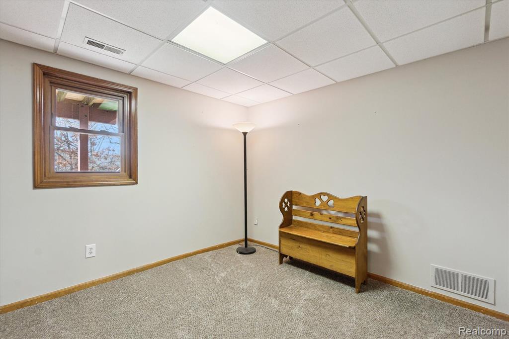 7694 THUNDER BAY Drive, Pinckney, MI 48169 — Photo 40