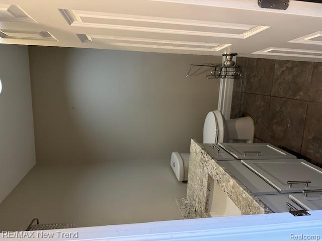 7391 Radcliff Drive, West Bloomfield, MI — Photo 8