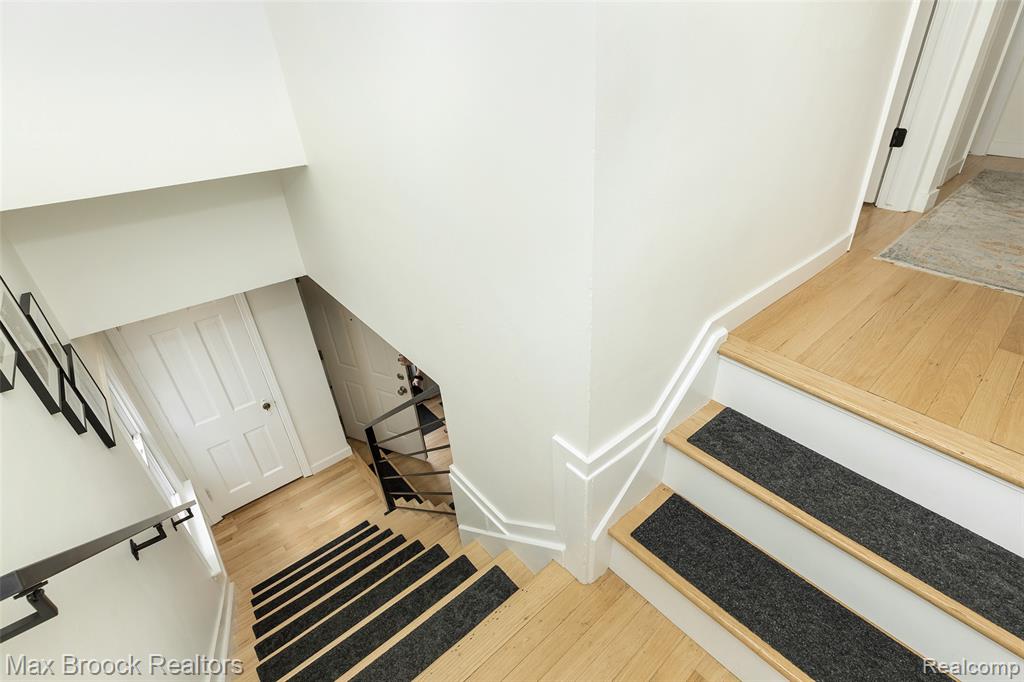 430 N Altadena Avenue, Royal Oak, MI 48067 — Photo 23