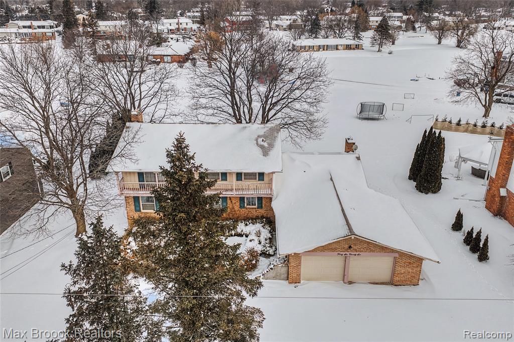 4696 Walnut Lake Road, Bloomfield Hills, MI 48301 — Photo 2