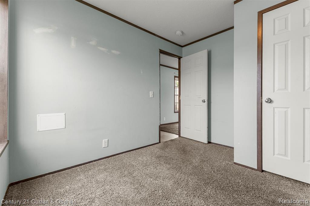 76 Fawn Lake Drive, Walled Lake, MI 48390 — Photo 25