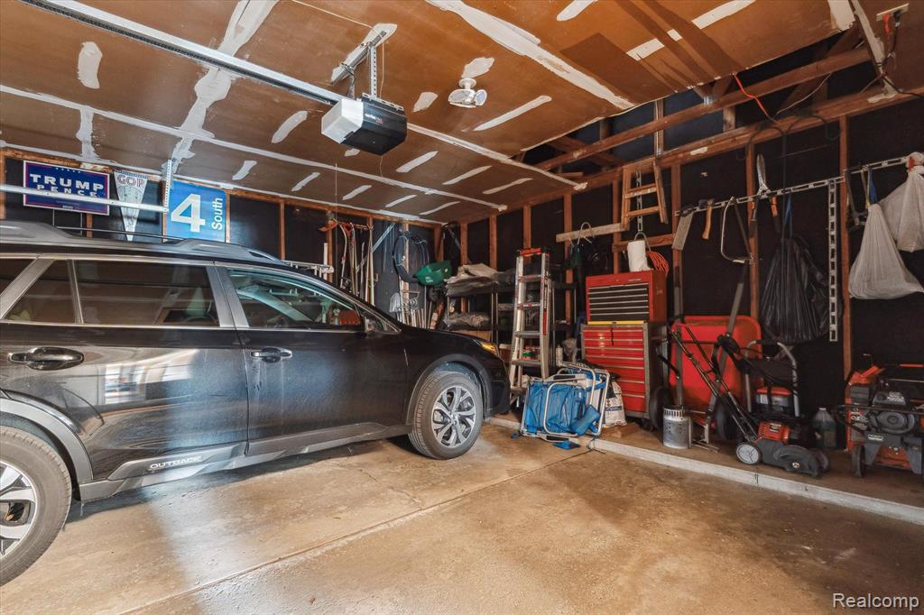 6640 CORRAL, West Bloomfield, MI 48324 — Photo 43