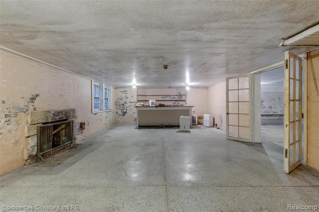 1686 Balmoral Drive, Detroit, MI 48203 — Photo 37