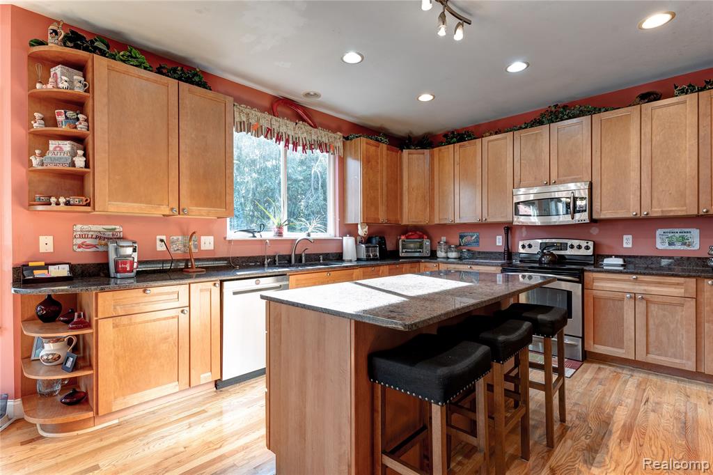 13445 Millie Court, Holly, MI 48442 — Photo 27