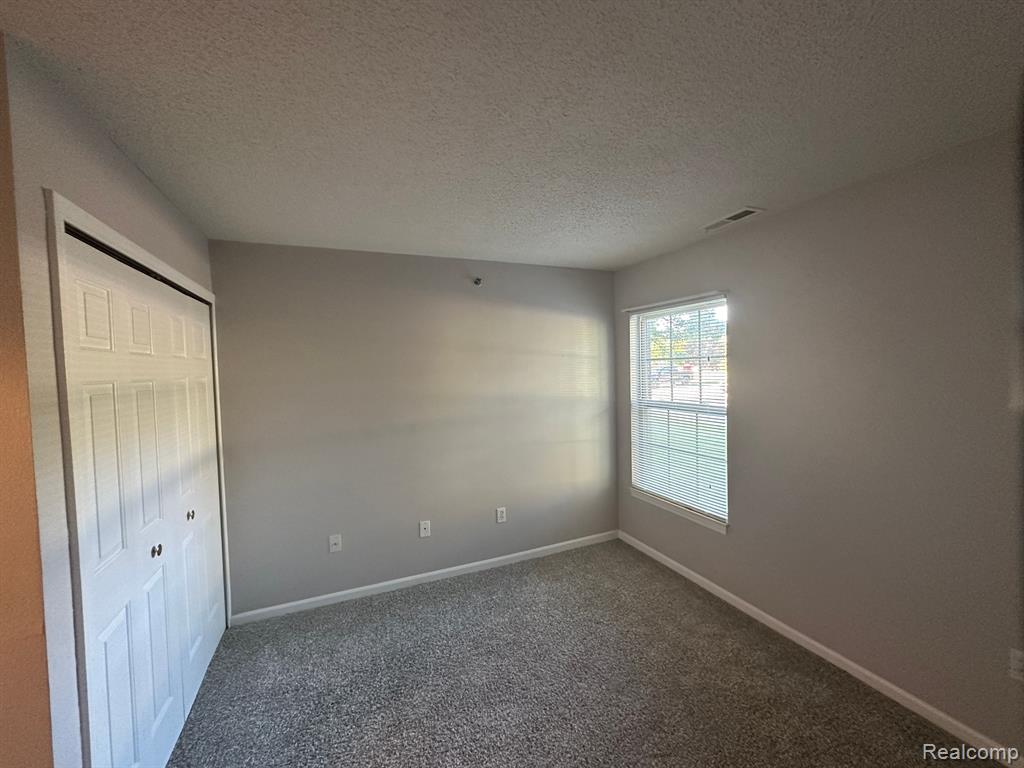 12101 PINEHURST Lane, Grand Blanc, MI 48439 — Photo 13