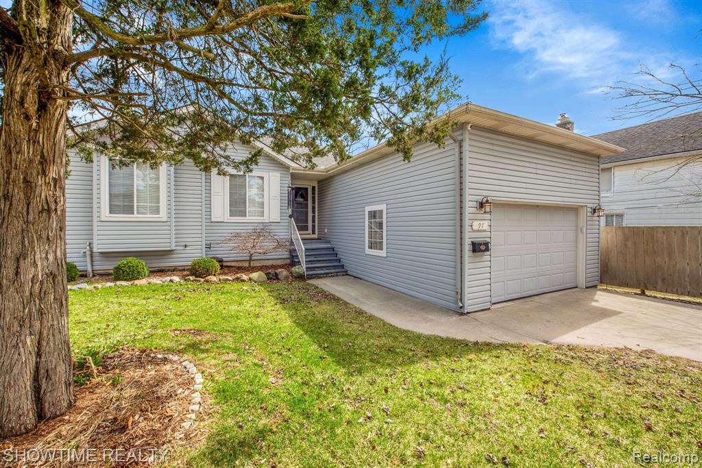 97 AVERY Street, Mount Clemens, MI 48043 — Photo 5