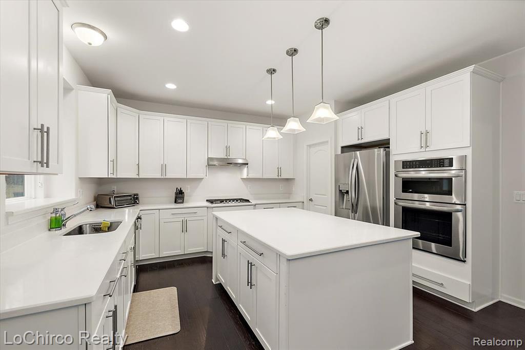43722 Bolingbrooke Lane, Novi, MI 48377 — Photo 12