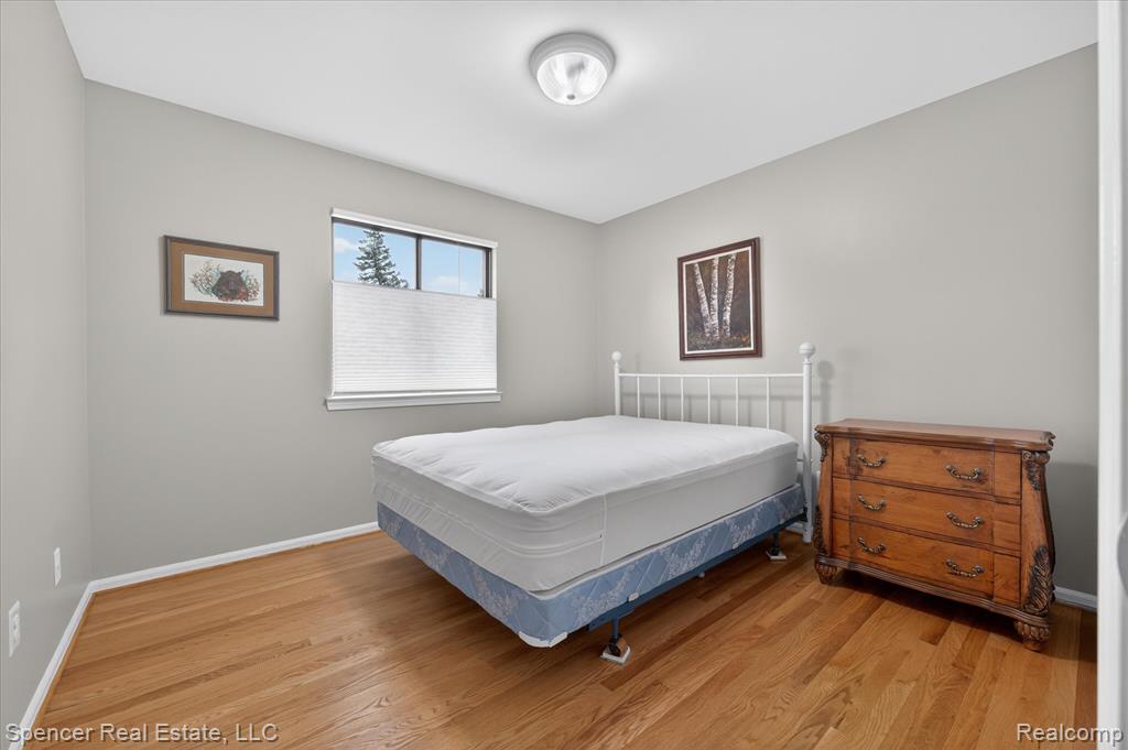 5988 Waldon Road, Clarkston, MI — Photo 26