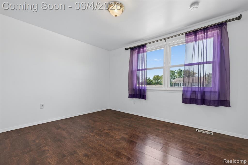 15930 Cumberland Street, Riverview, MI 48193 — Photo 31
