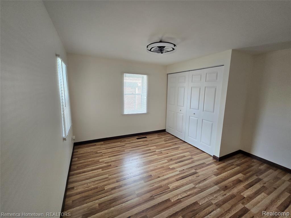 8991 LakeView Drive, White Lake, MI — Photo 26
