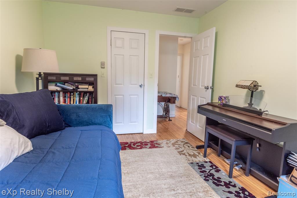 9595 Pearl Beach Boulevard, Clay, MI 48001 — Photo 8