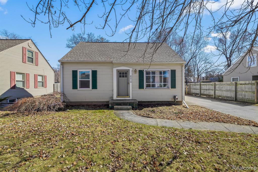 2212 Virginia Street, Midland, MI 48642 — Photo 4