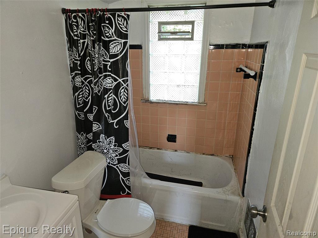 19392 JUSTINE Street, Detroit, MI 48234 — Photo 14