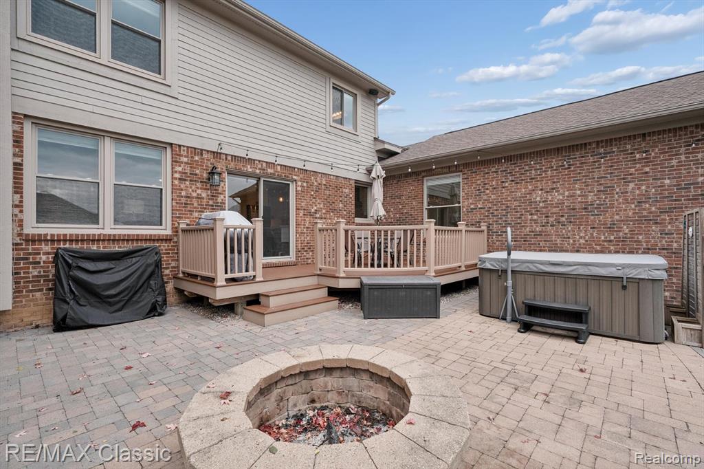 47595 Greenwich Drive, Novi, MI — Photo 48