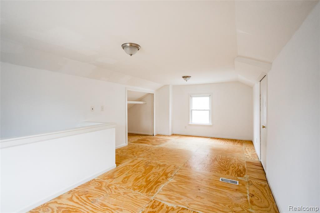 432 Eastlawn Street, Detroit, MI 48215 — Photo 16