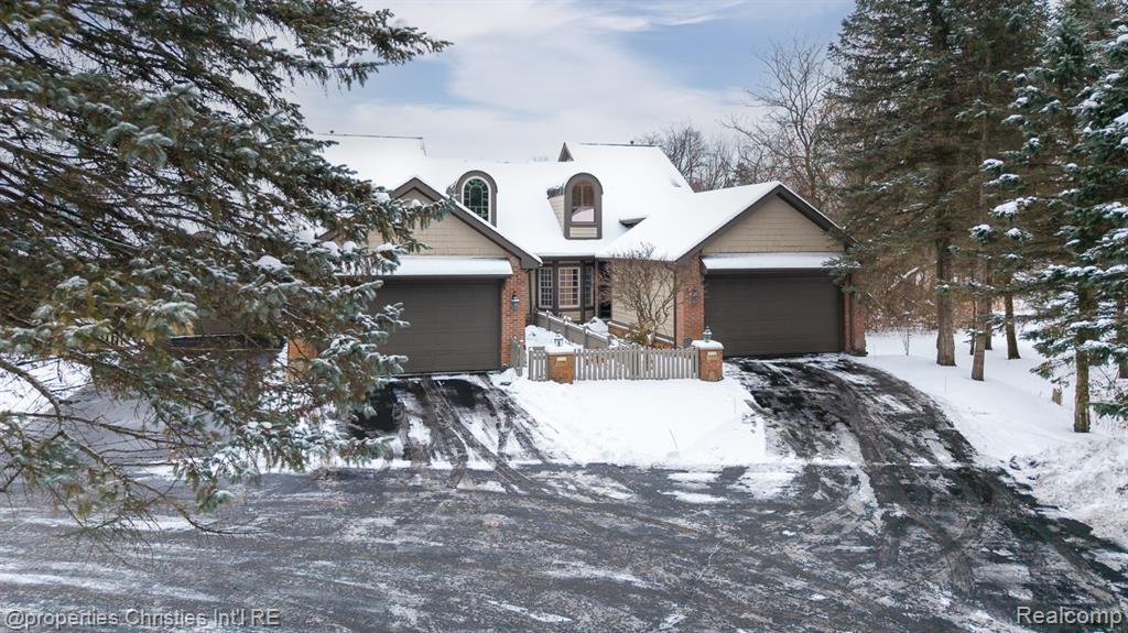 6576 Steeple Ridge, Clarkston, MI — Photo 7