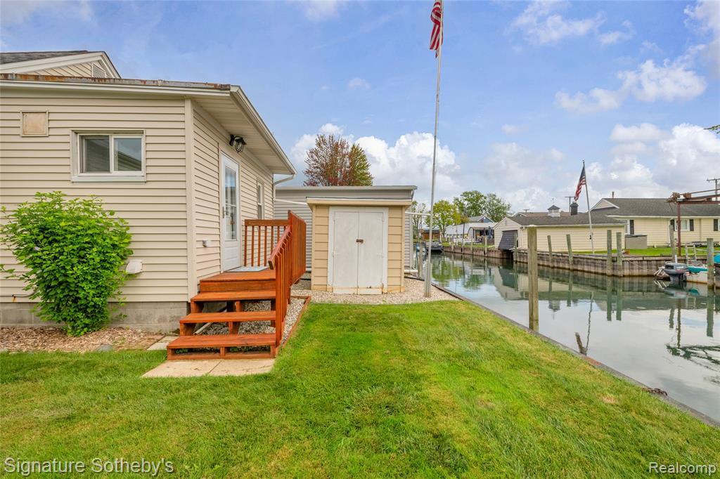 125 North Avenue, Algonac, MI 48001 — Photo 33