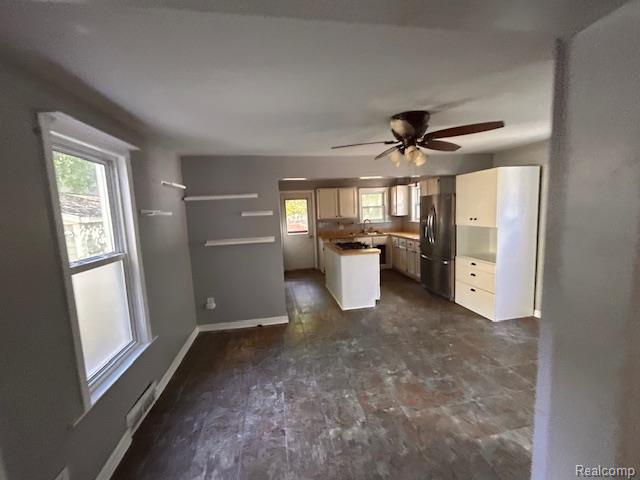 2411 Pine Lake Avenue, Keego Harbor, MI 48320 — Photo 9