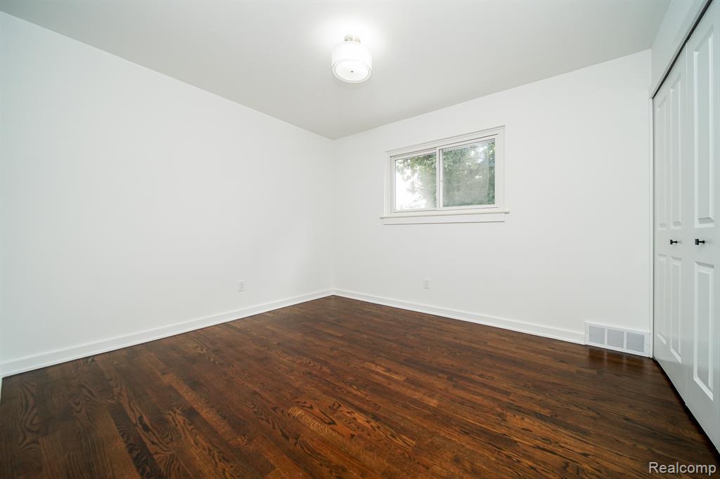 7382 Irongate Road, Canton, MI 48187 — Photo 41