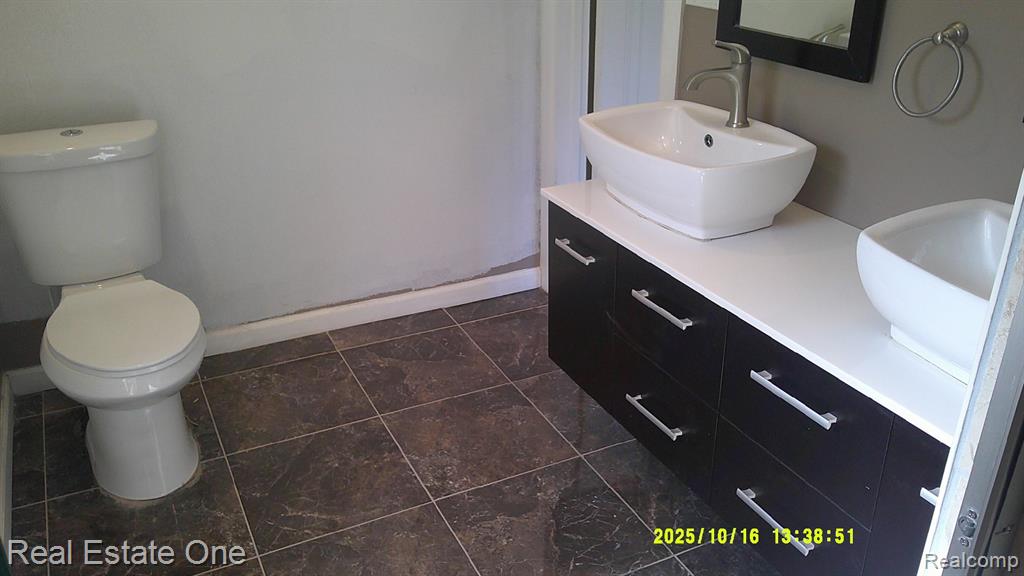 18405 Wildemere Street, Detroit, MI 48221 — Photo 22