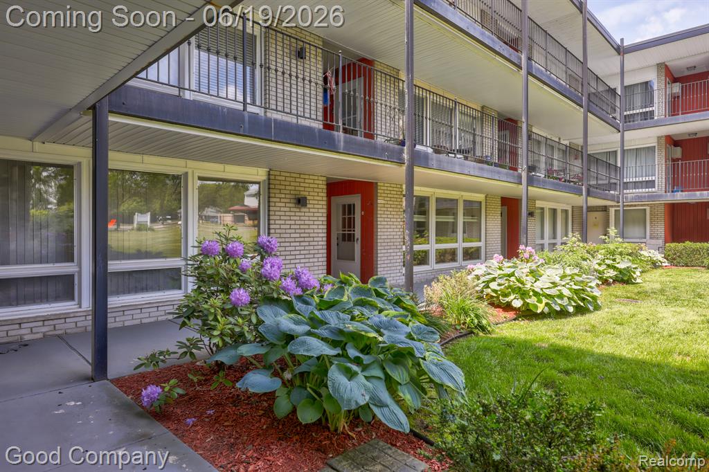 4345 Crooks Road, 4, Royal Oak, MI 48073 — Photo 29