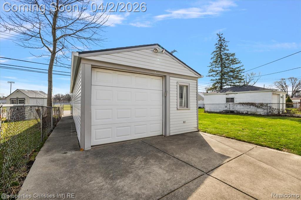 2338 Tyler Avenue, Berkley, MI, 48072