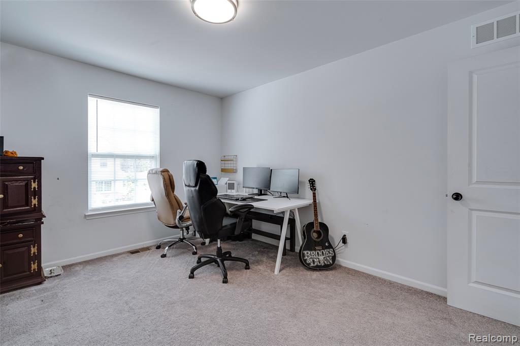 569 Pattan Drive, Wixom, MI 48393 — Photo 33