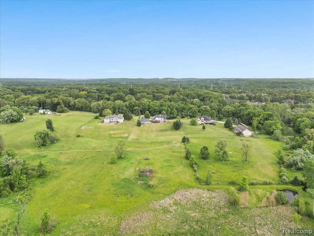2160 W Buell Road, Oakland, MI — Photo 43