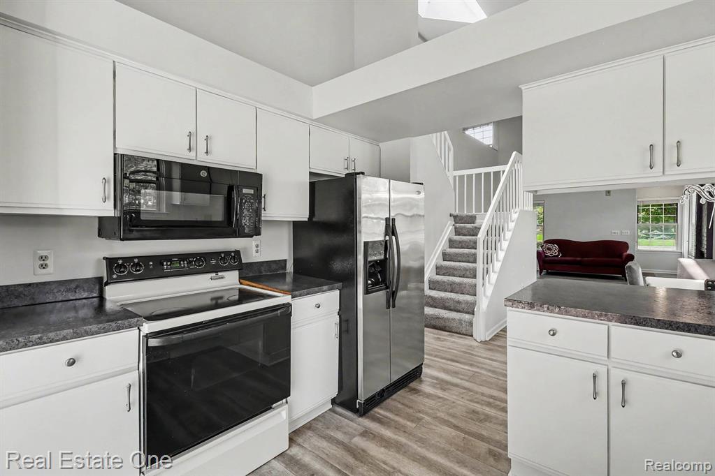 6617 Chimney Sweep, West Bloomfield, MI — Photo 11