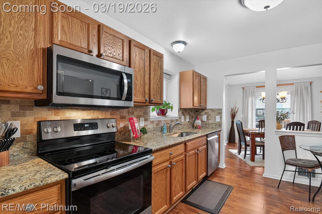 501 Snowfall Court, Howell, MI 48843 — Photo 12