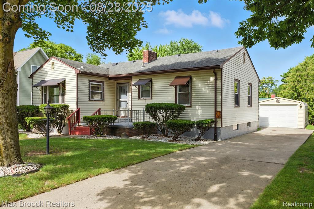 533 N Center Street, Sebewaing, MI 48759 — Photo 2