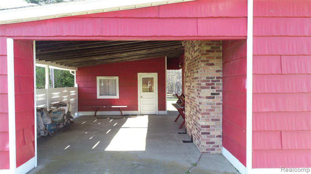 6405 Brookside Drive, Deckerville, MI 48427 — Photo 9