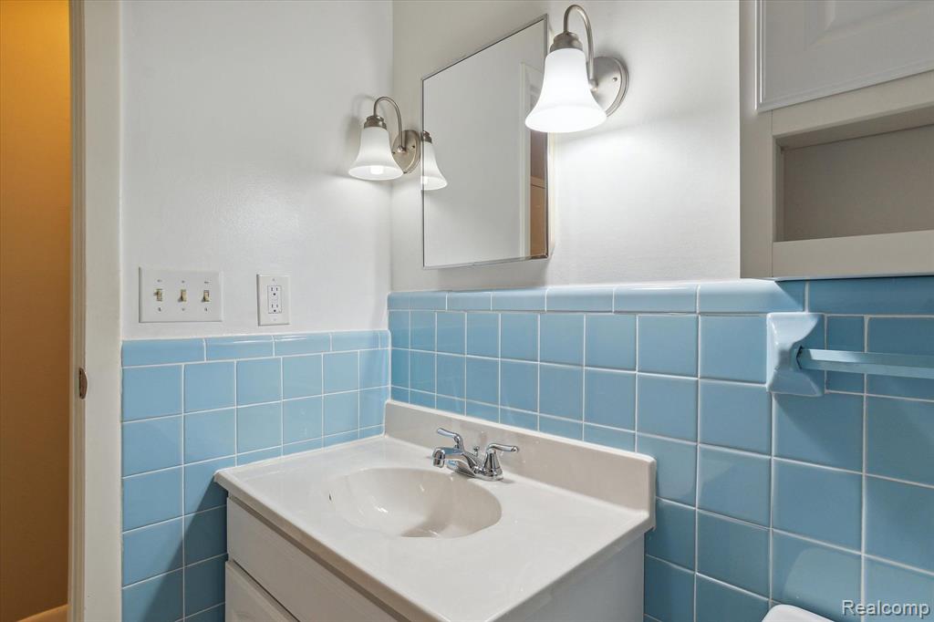 550 ROSELANE Drive, Howell, MI 48843 — Photo 19