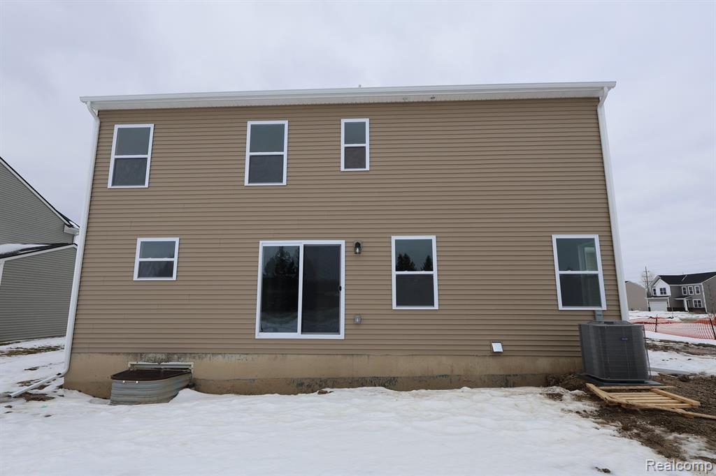 54854 Heron Circle, New Baltimore, MI 48047 — Photo 25