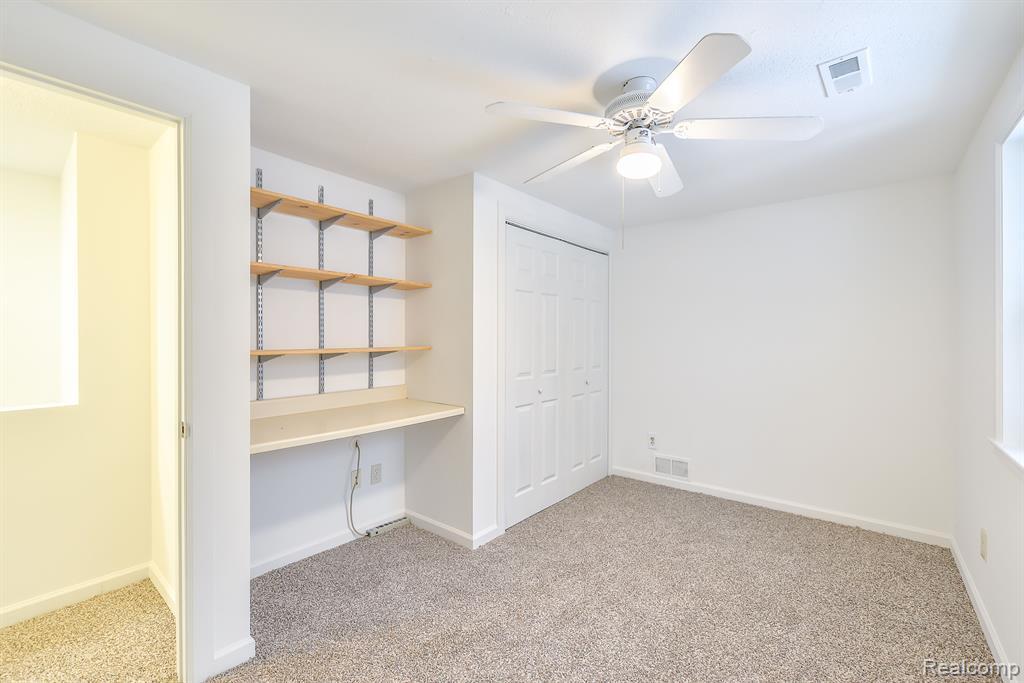 336 BEACHWAY Street, Whitmore Lake, MI 48189 — Photo 19