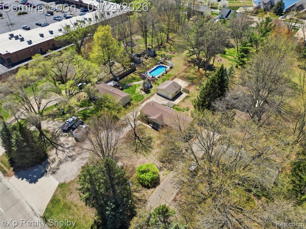 49301 Schoenherr Road, Shelby Twp, MI 48315 — Photo 43