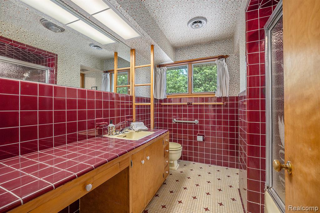 6400 N Rochester Road, Rochester Hills, MI 48306 — Photo 18
