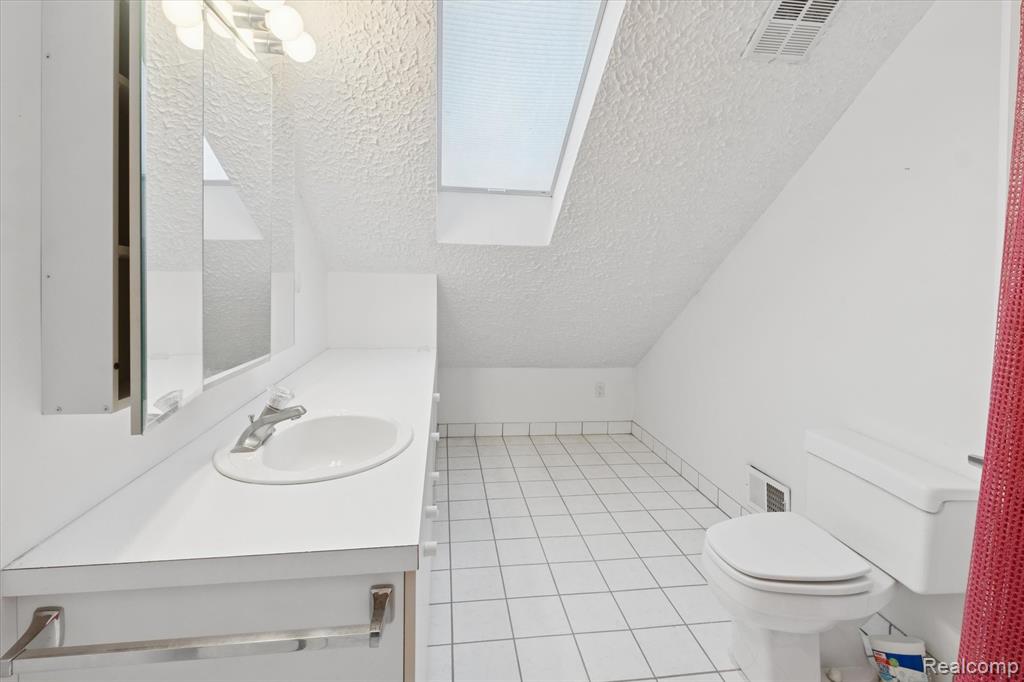 5071 June Drive, Almont, MI 48003 — Photo 22