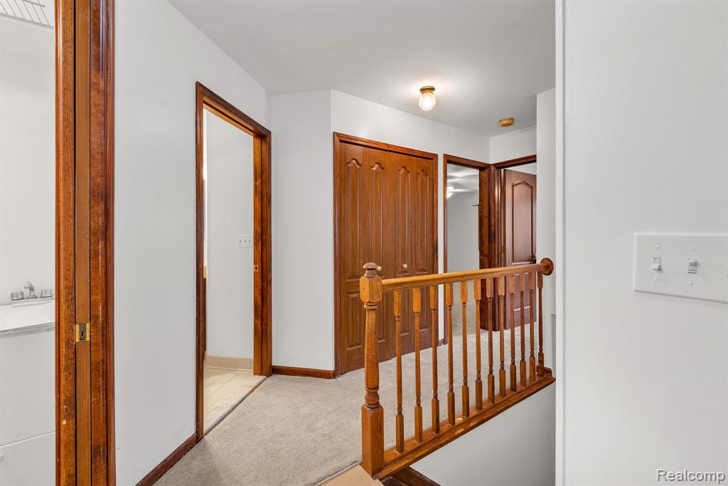 852 N Beech Daly Road, Dearborn Heights, MI 48127 — Photo 16