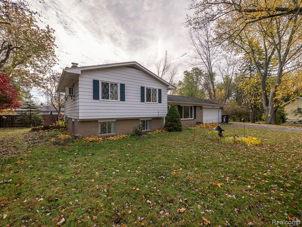 3245 Brookview Court, Adrian, MI 49221 — Photo 30