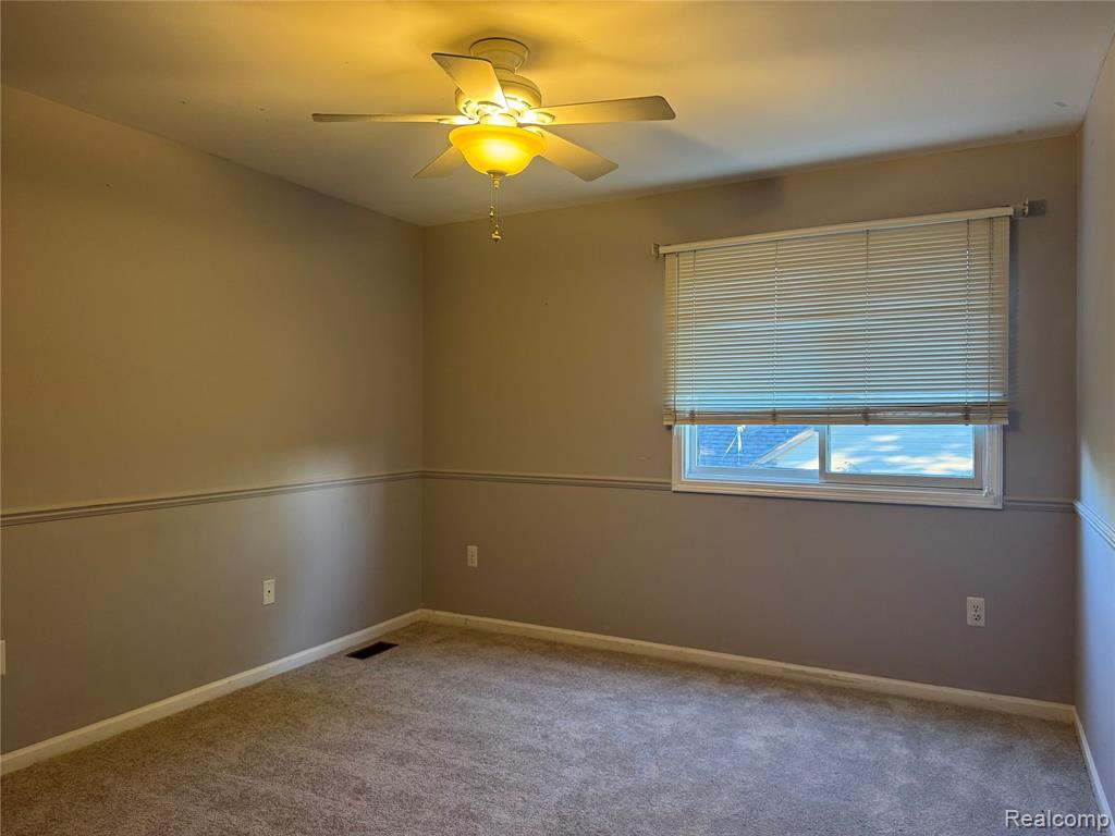 4239 Arcadia Drive, Auburn Hills, MI 48326 — Photo 15