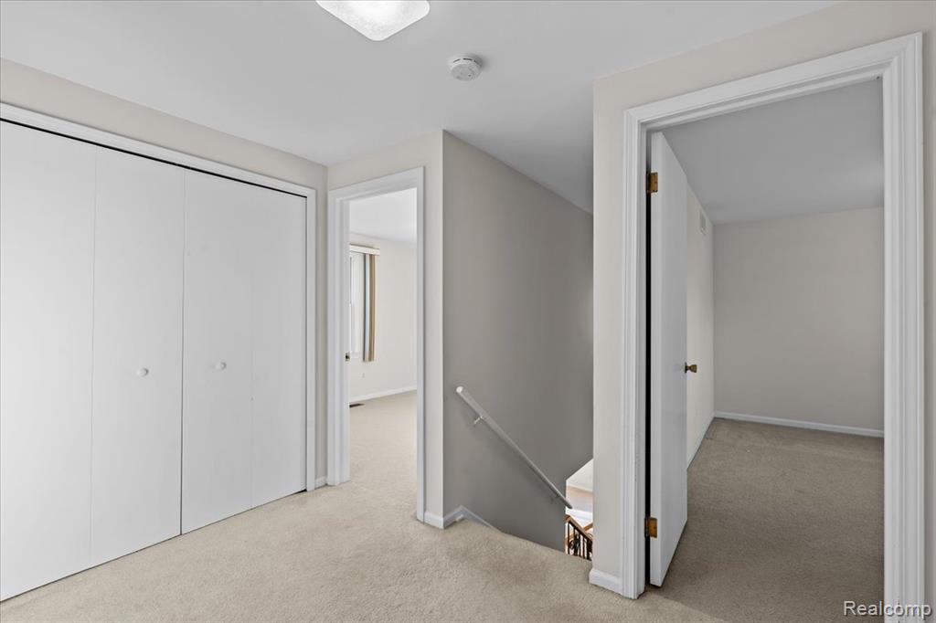 5394 Tequesta Drive, West Bloomfield, MI 48323 — Photo 24