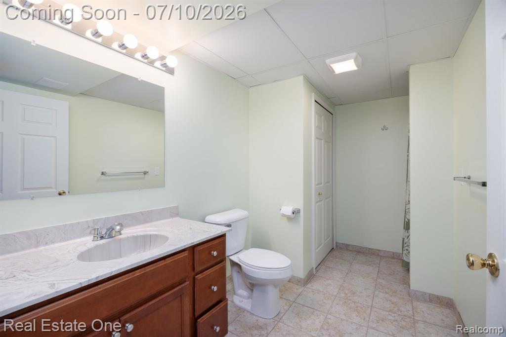 986 River Bend Drive, Rochester Hills, MI 48307 — Photo 21