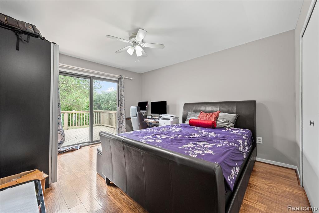 586 Ashley Circle, Rochester Hills, MI 48307 — Photo 15