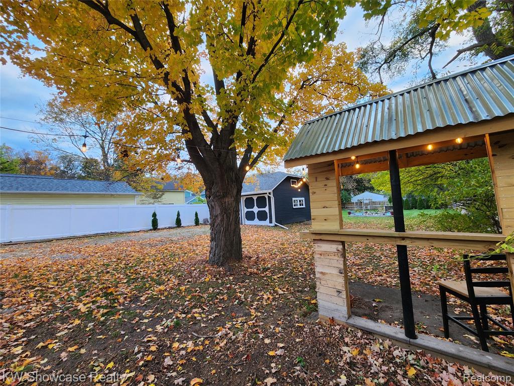 608 S Adelaide Street, Fenton, MI 48430 — Photo 46