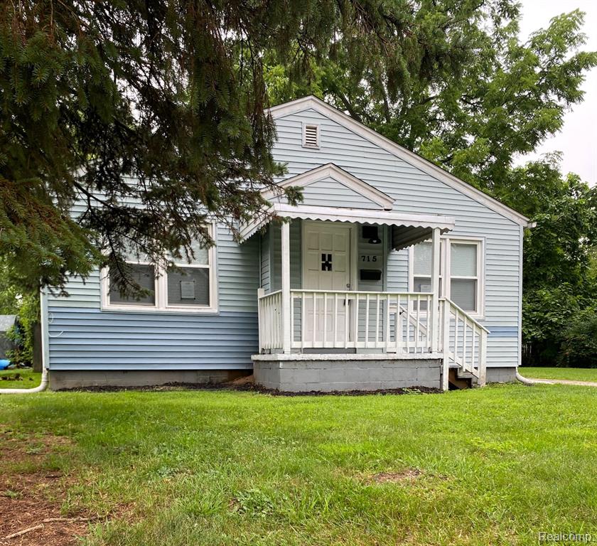 715 Kenilworth Avenue, Pontiac, MI 48340 — Photo 2