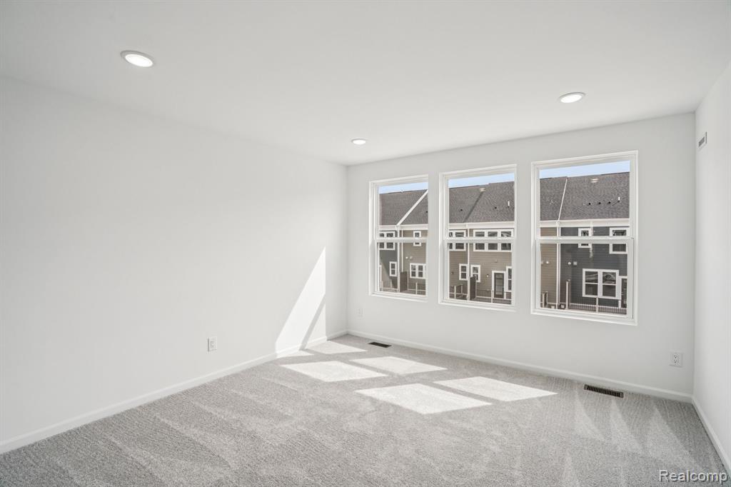 42819 Atwood Avenue, Novi, MI — Photo 19
