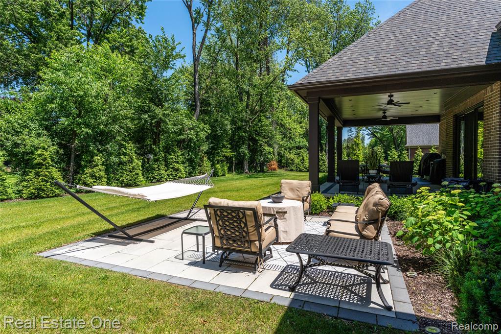3370 Bloomcrest Drive, Bloomfield Hills, MI, 48304